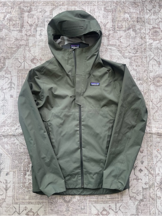 Patagonia Other - Patagonia Men's Olive Green Raincoat Hooded Shell